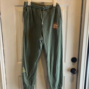 Mr. Eat Well Green Men's Jogger Pants